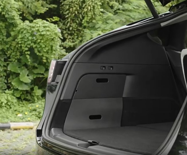 Storage Compartment for Tesla Model Y Trunk Side Elvix - obrazek 2