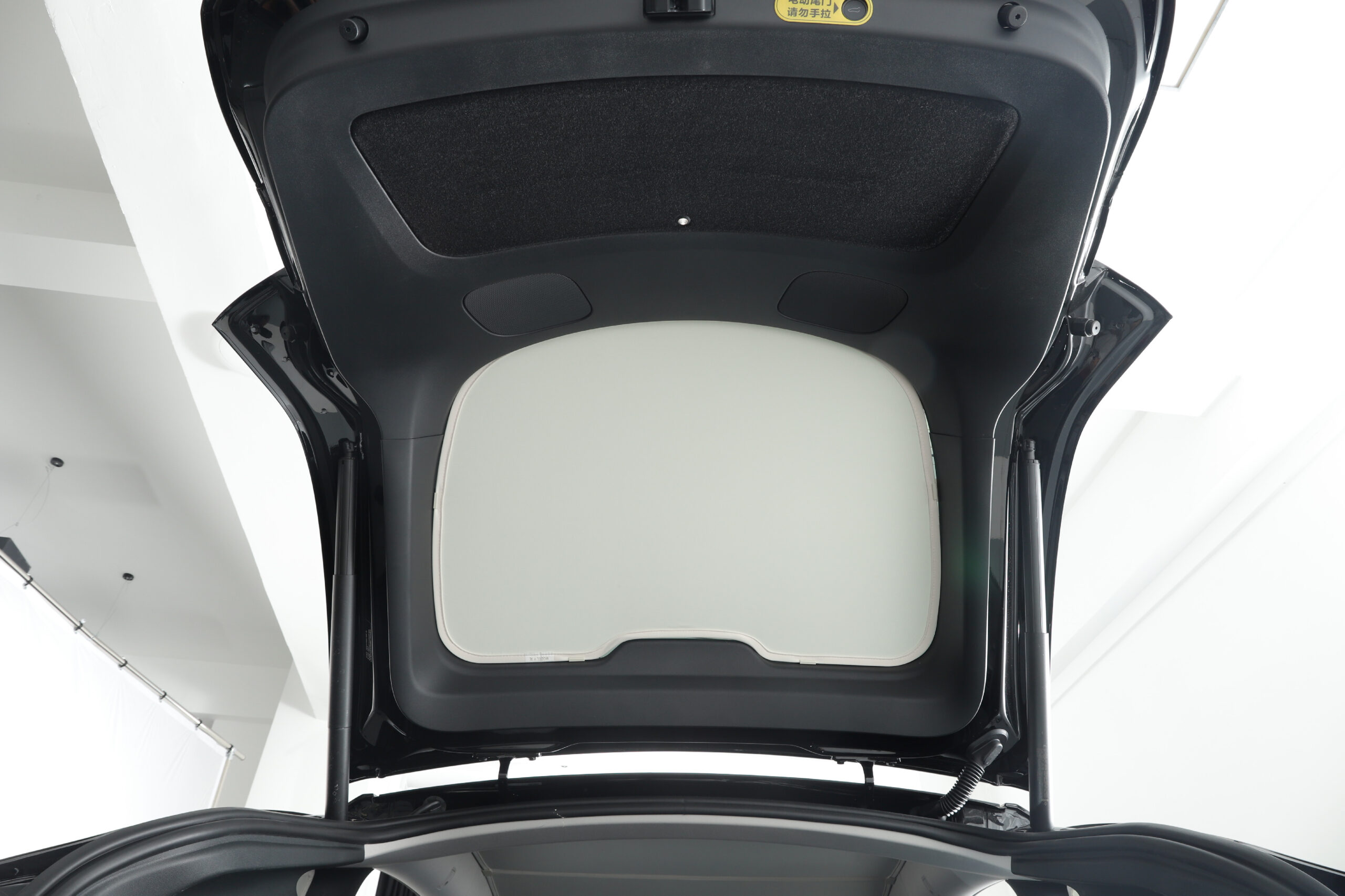 Sunshades for Tesla Model Y Front & Rear Sunroof Elvix - obrazek 5